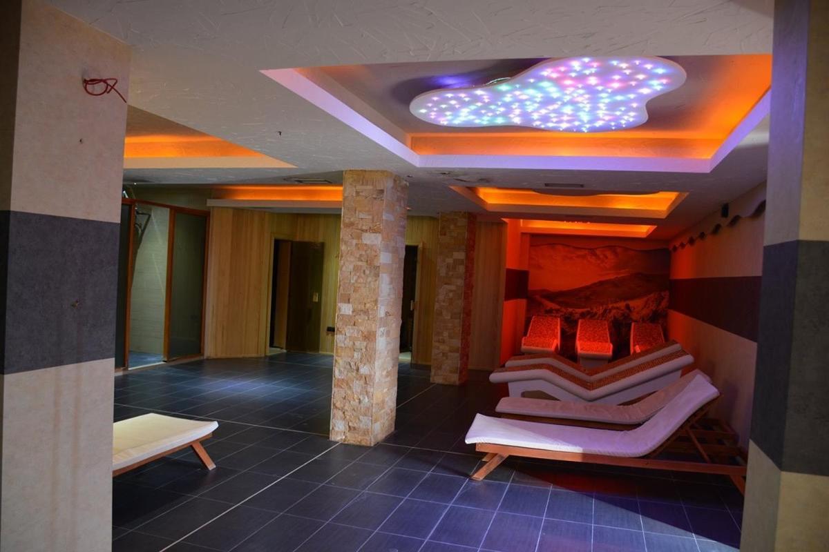 Ski & Spa K2 Milmari Resort Lux โคเปานิก ภายนอก รูปภาพ